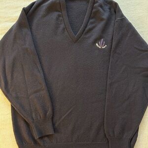 Lyle & Scott Men's Black Wool V-Neck Golf Sweater - Walton Heath